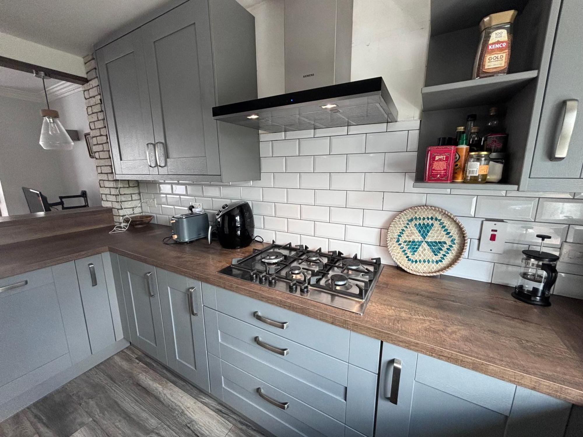 Central, Comfortable And Spacious 4 Bed Duplex Apartamento